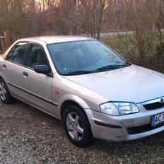 Mazda 323 GLX