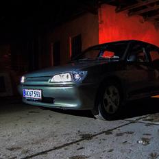 Peugeot 306