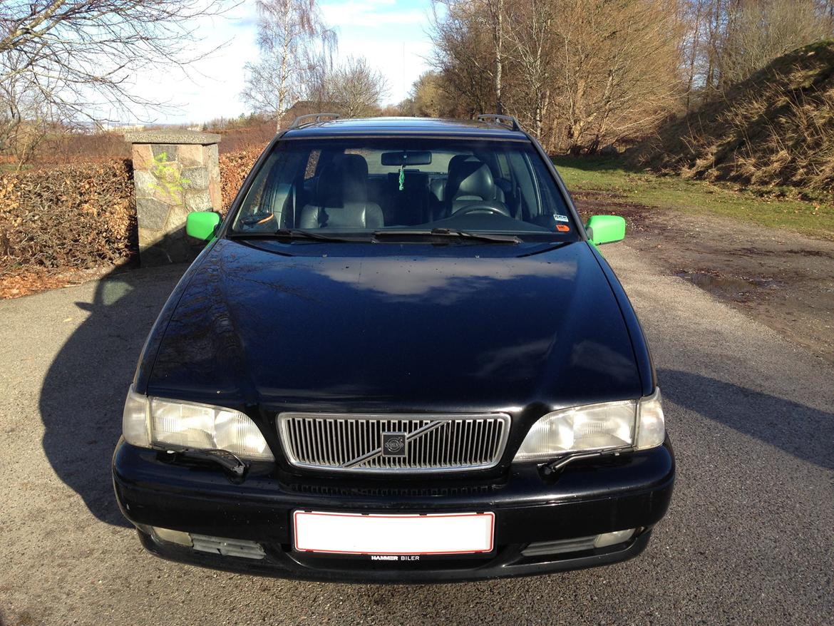 Volvo V70 2.5 T AWD billede 1