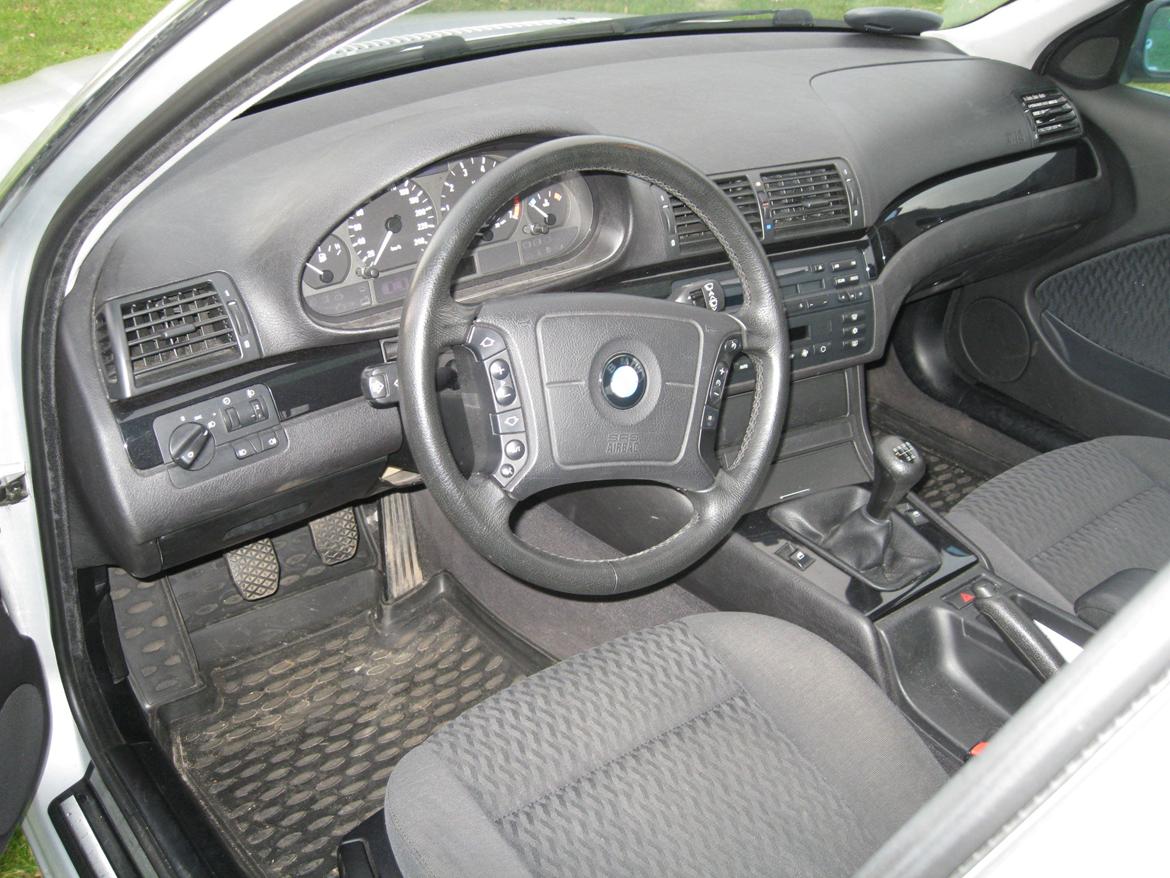 BMW E46 323i billede 10