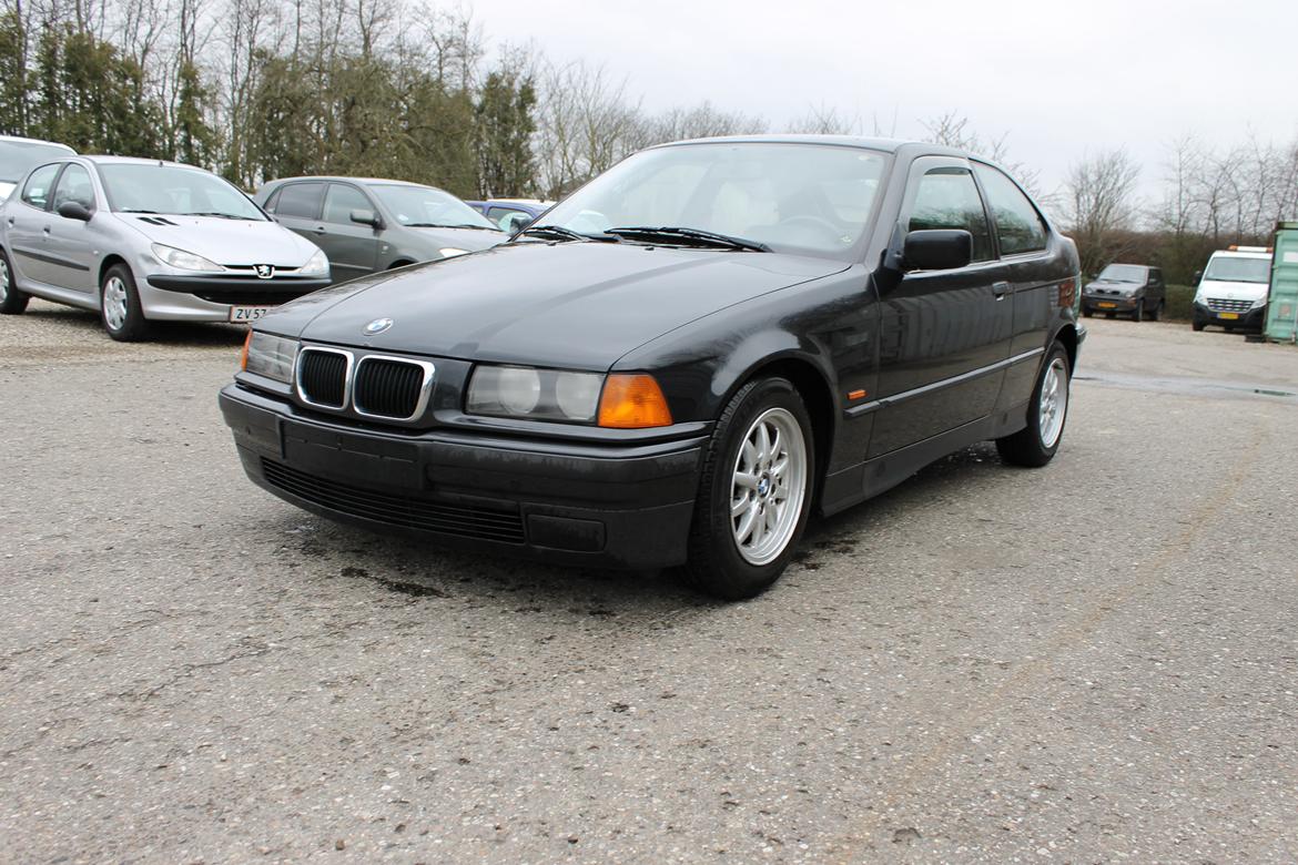 BMW E36 316i Compact billede 1