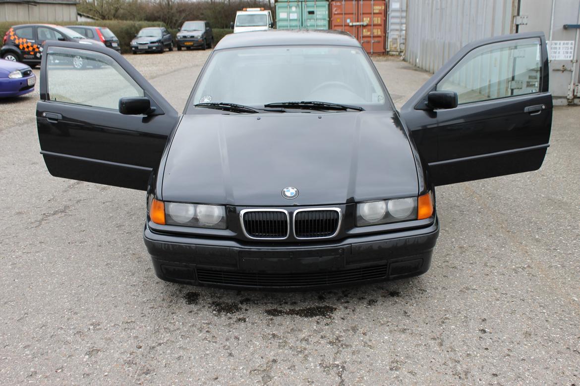 BMW E36 316i Compact billede 8