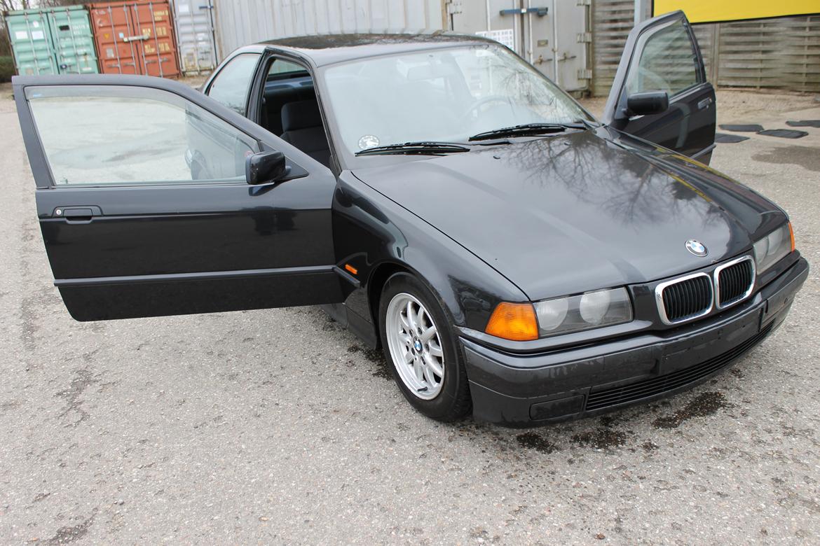 BMW E36 316i Compact billede 9
