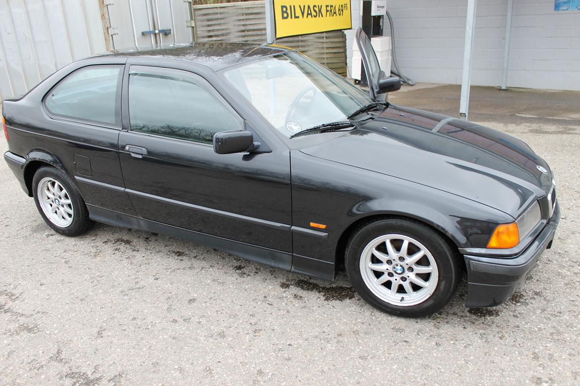 BMW E36 316i Compact billede 10