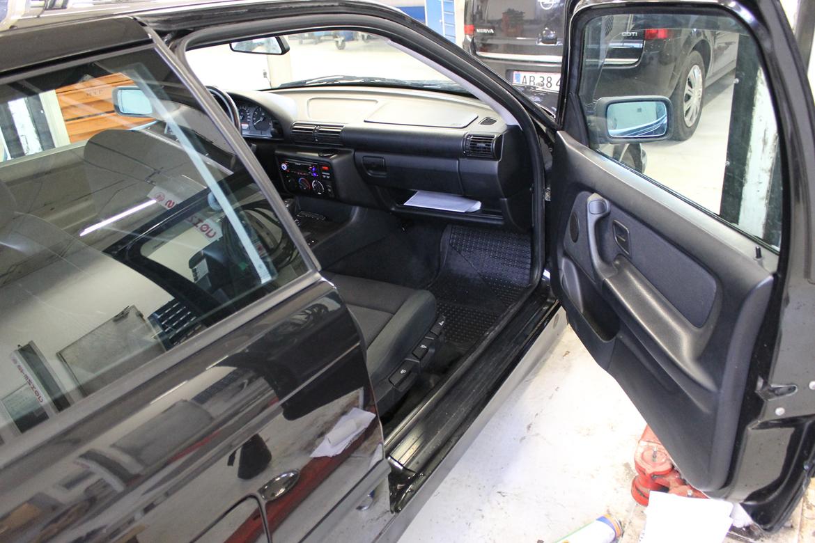 BMW E36 316i Compact billede 25