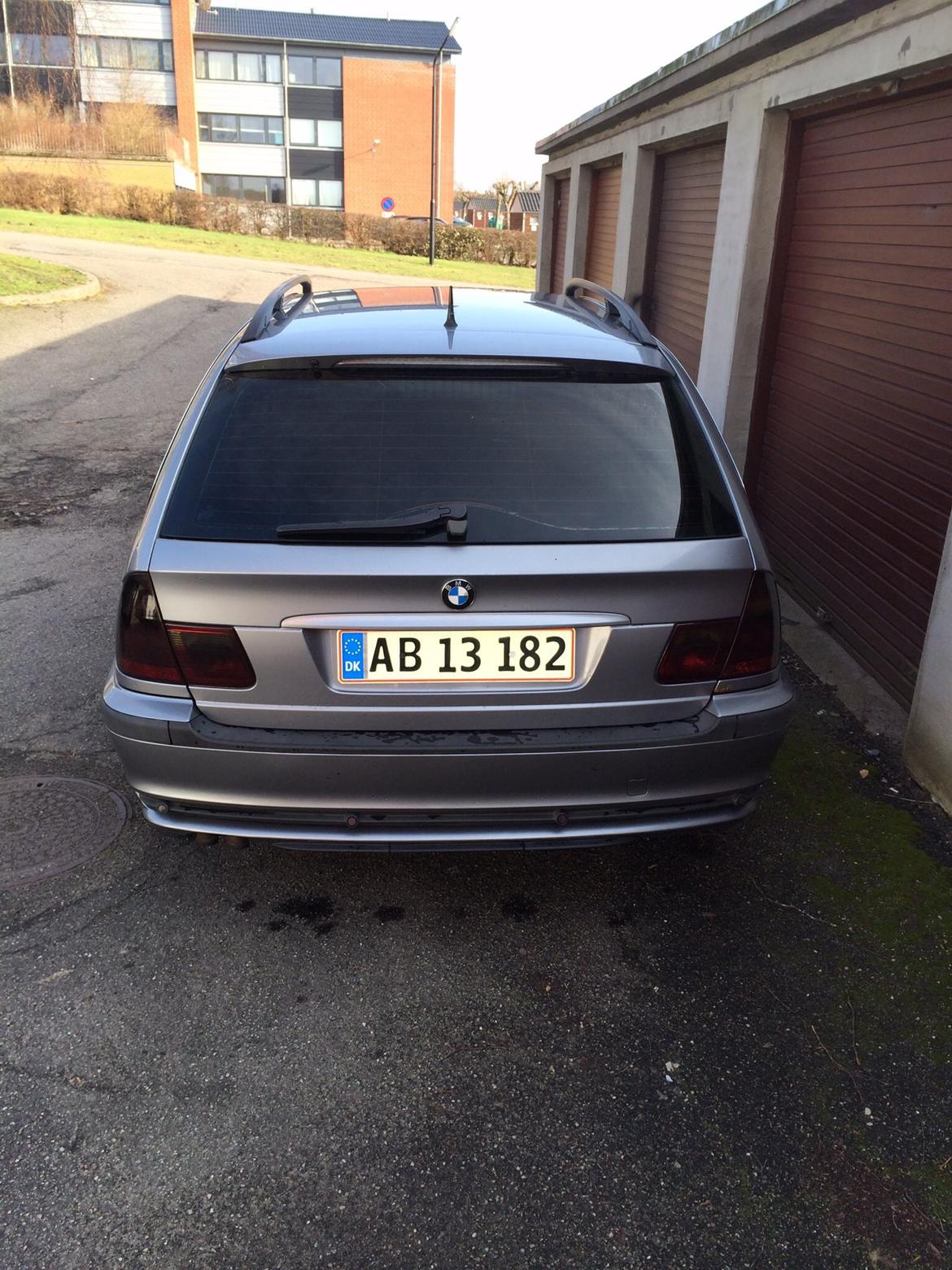 BMW E46 330D touring billede 2
