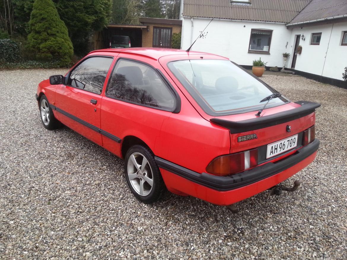 Ford Sierra 2.0i S billede 9