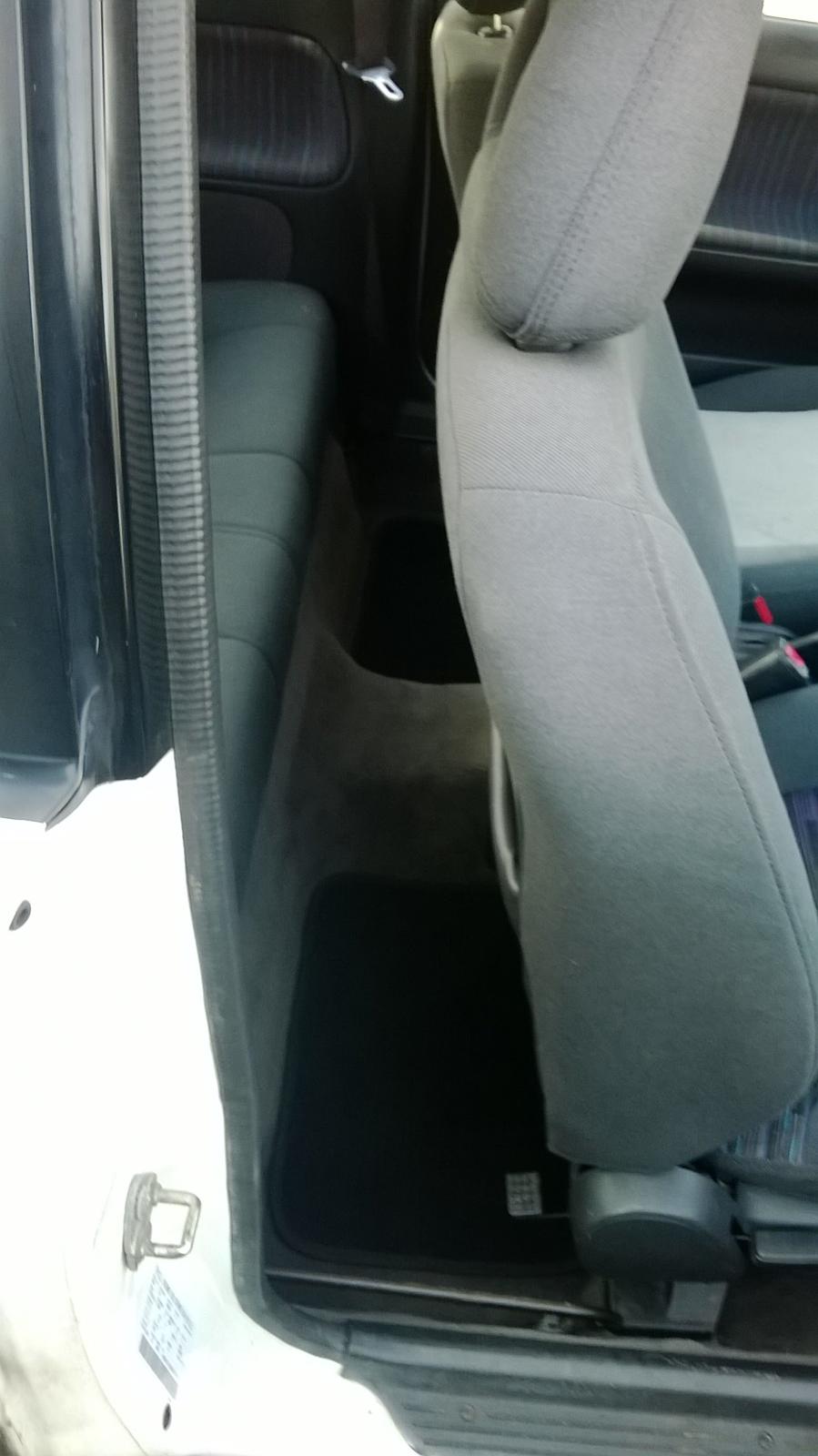 Mazda 323 Hatchback billede 18