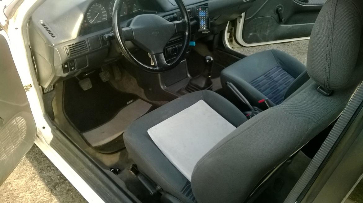 Mazda 323 Hatchback billede 20