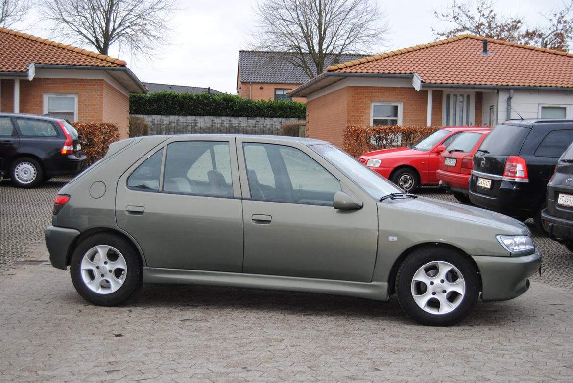 Peugeot 306 billede 2