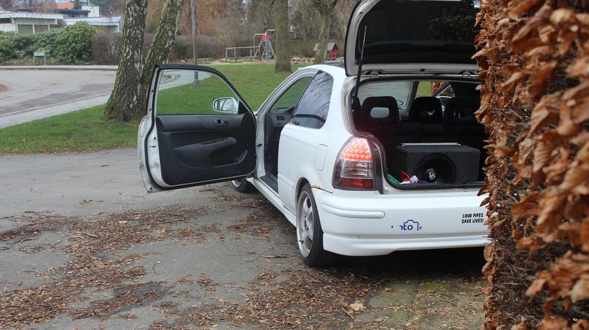 Honda Civic 1,5 Vtec billede 18