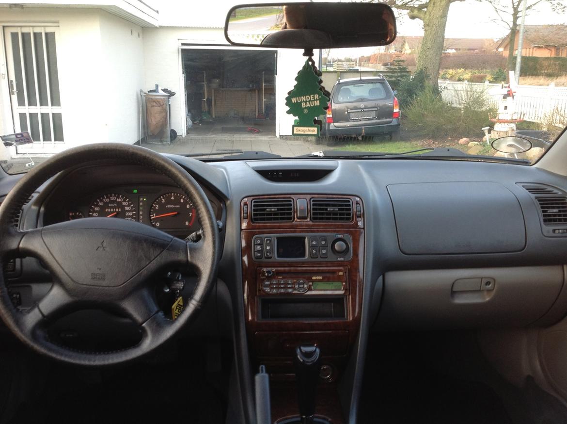 Mitsubishi Galant billede 10