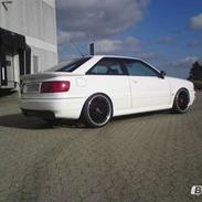 Audi S2 Coupe quattro