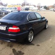 BMW E46 320i