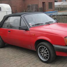 Opel ascona c cab
