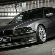 BMW 740I E38 (The Beast)