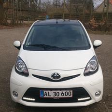 Toyota Aygo Black & White SOLGT