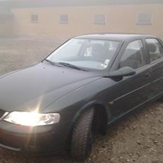 Opel vectra 1,8 16v