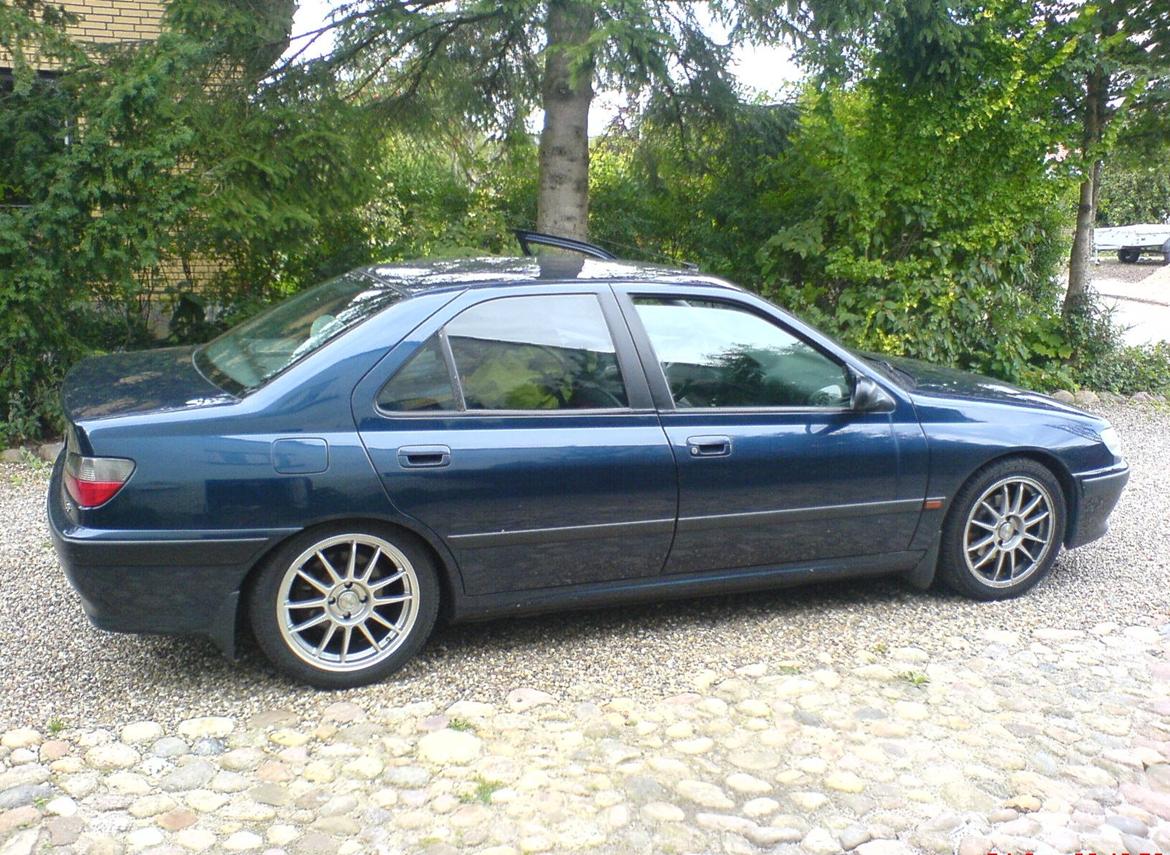 Peugeot 406 ST 2.0 billede 1