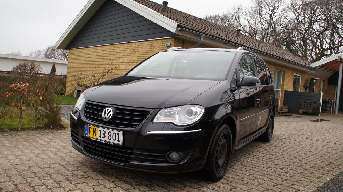 VW Touran Highline DSG billede 2