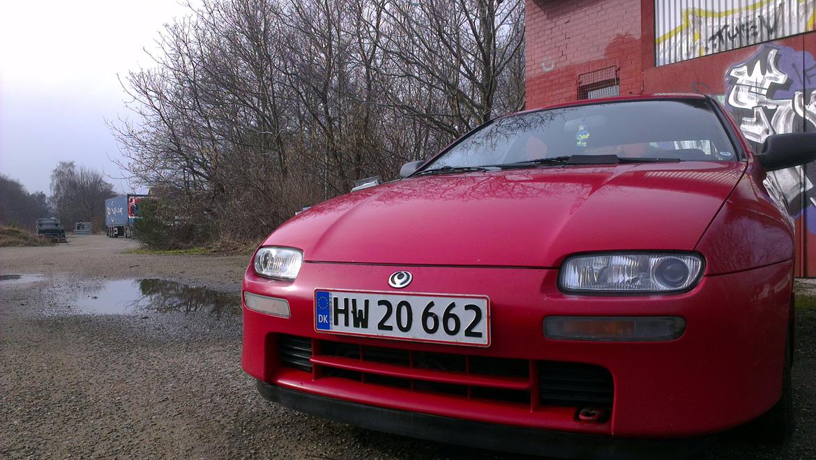 Mazda 323F BA 1,8I GLX billede 7