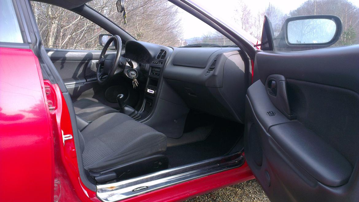 Mazda 323F BA 1,8I GLX billede 10