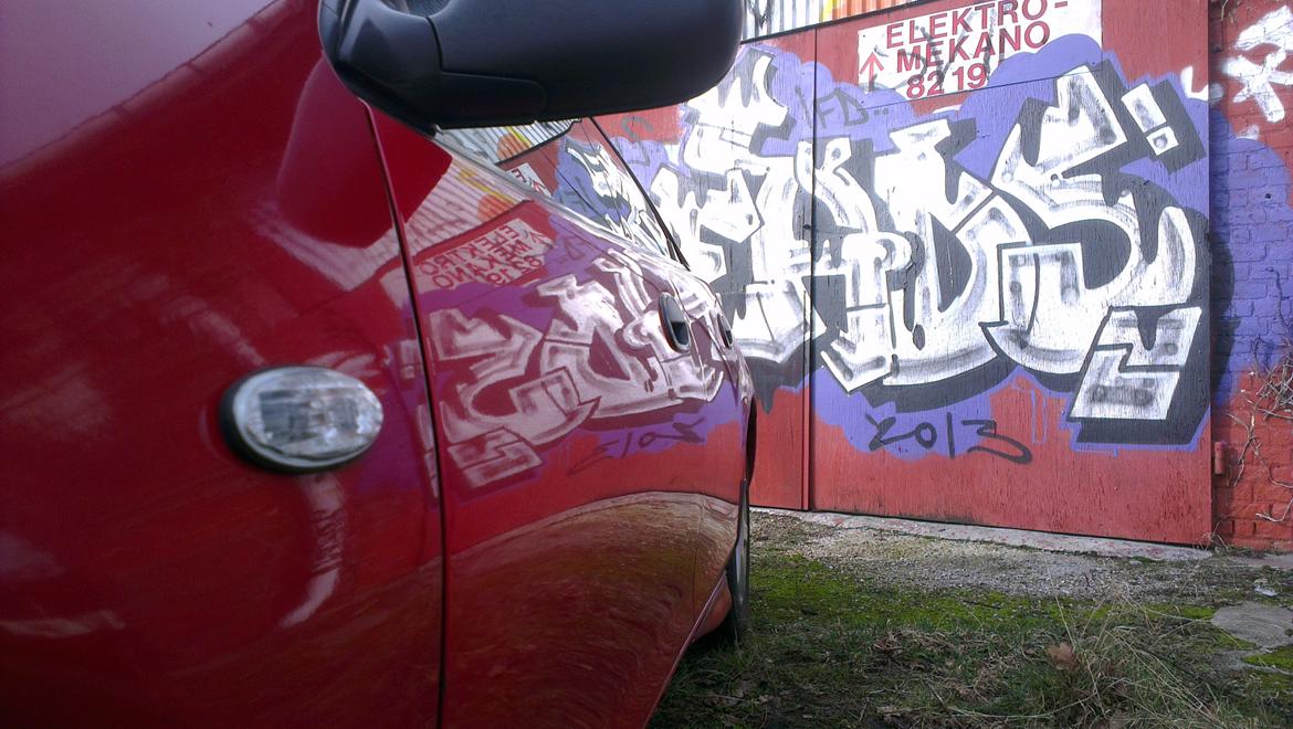 Mazda 323F BA 1,8I GLX billede 8