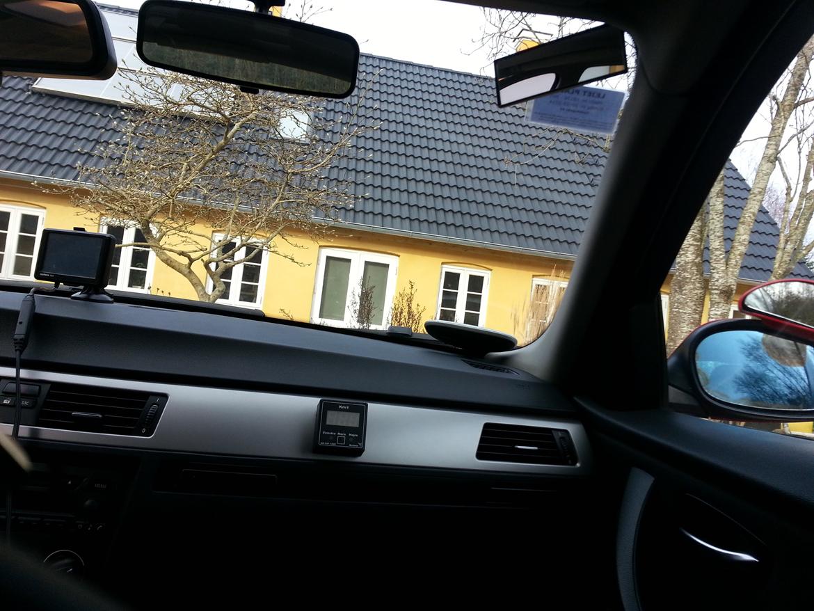 BMW E90 320D - min arbejds plads ;) billede 20