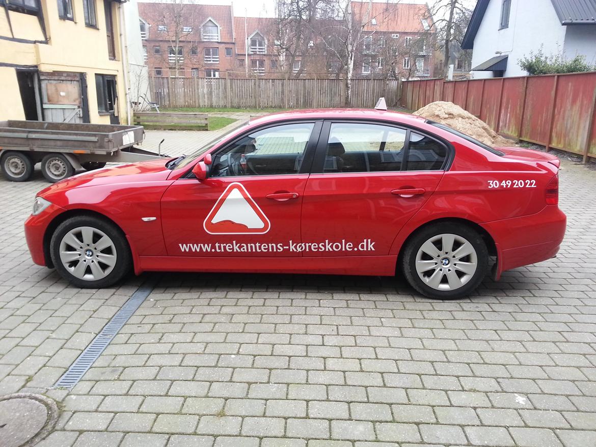 BMW E90 320D billede 9