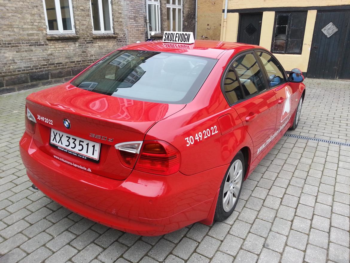 BMW E90 320D billede 12