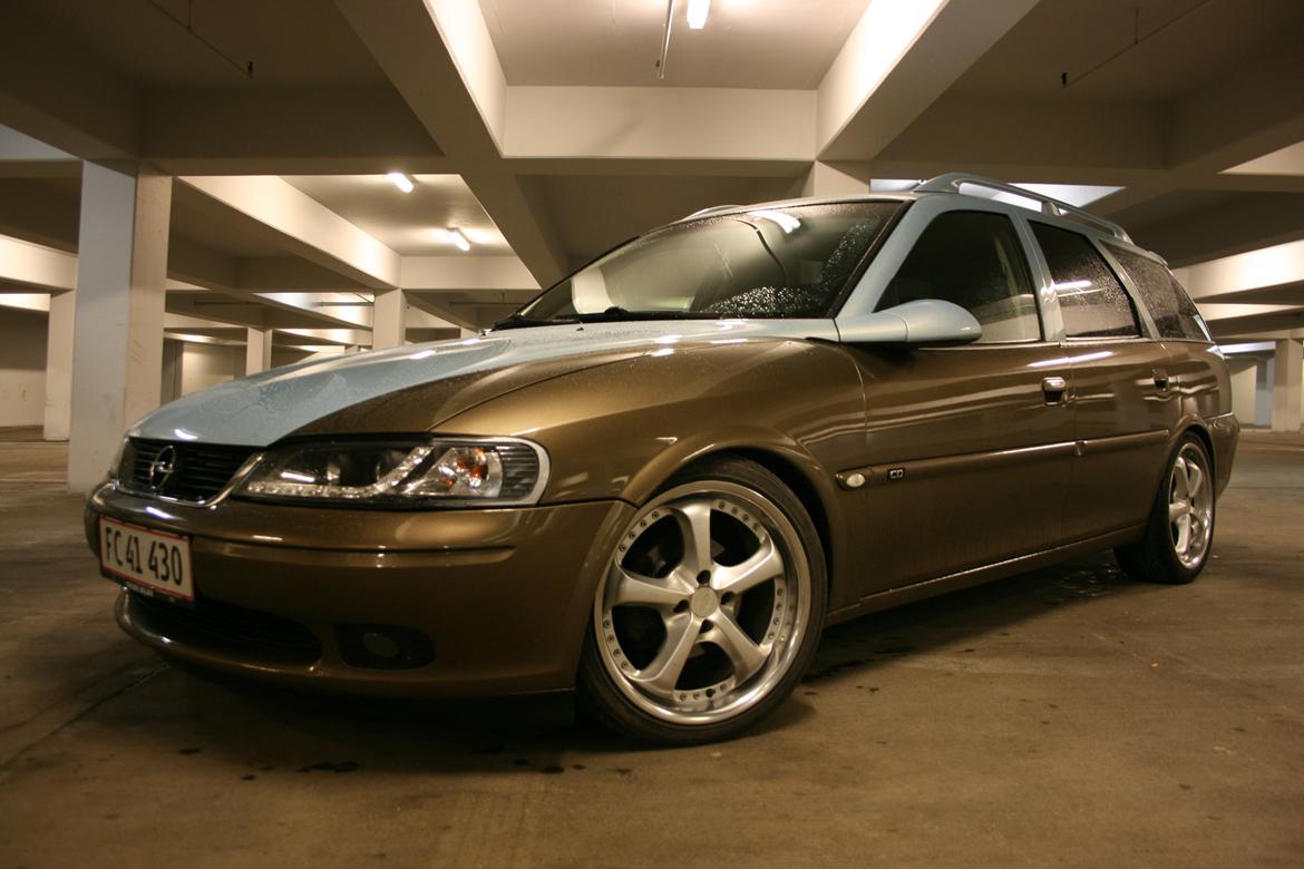 Opel Vectra B billede 1