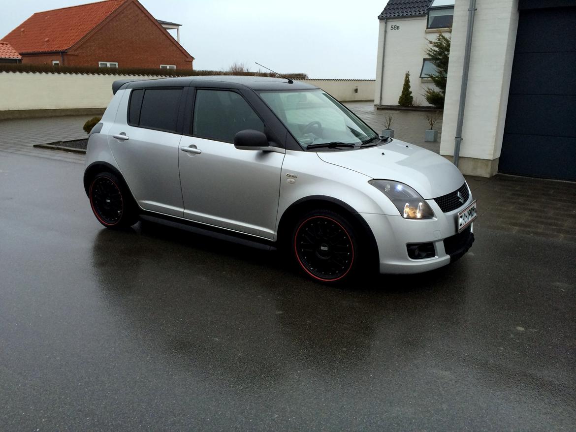 Suzuki Swift GT 1.3 DDIS billede 4