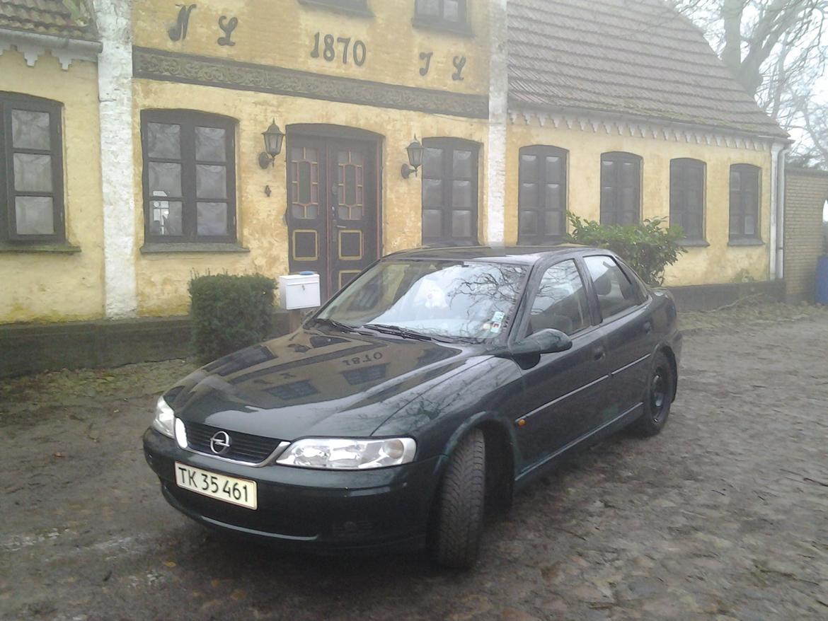 Opel vectra 1,8 16v billede 2