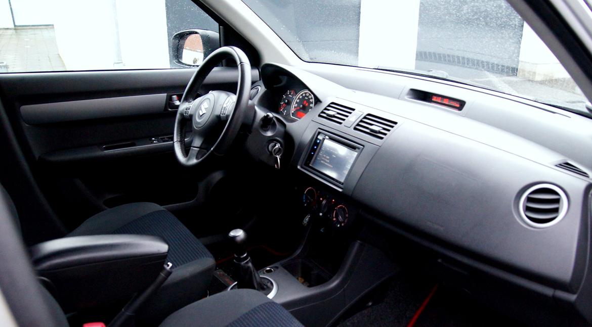 Suzuki Swift GT 1.3 DDIS billede 14