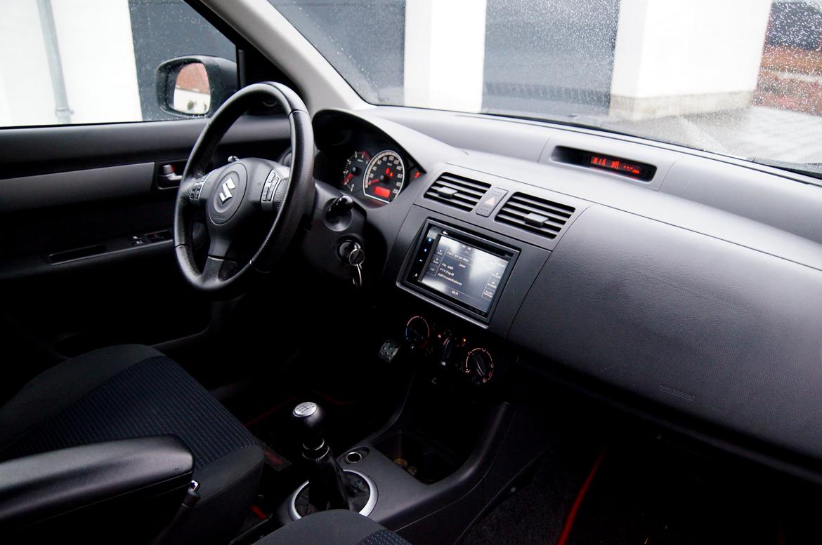 Suzuki Swift GT 1.3 DDIS billede 15