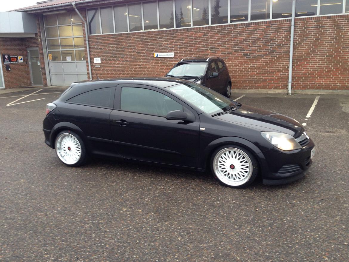 Opel Astra H GTC billede 12