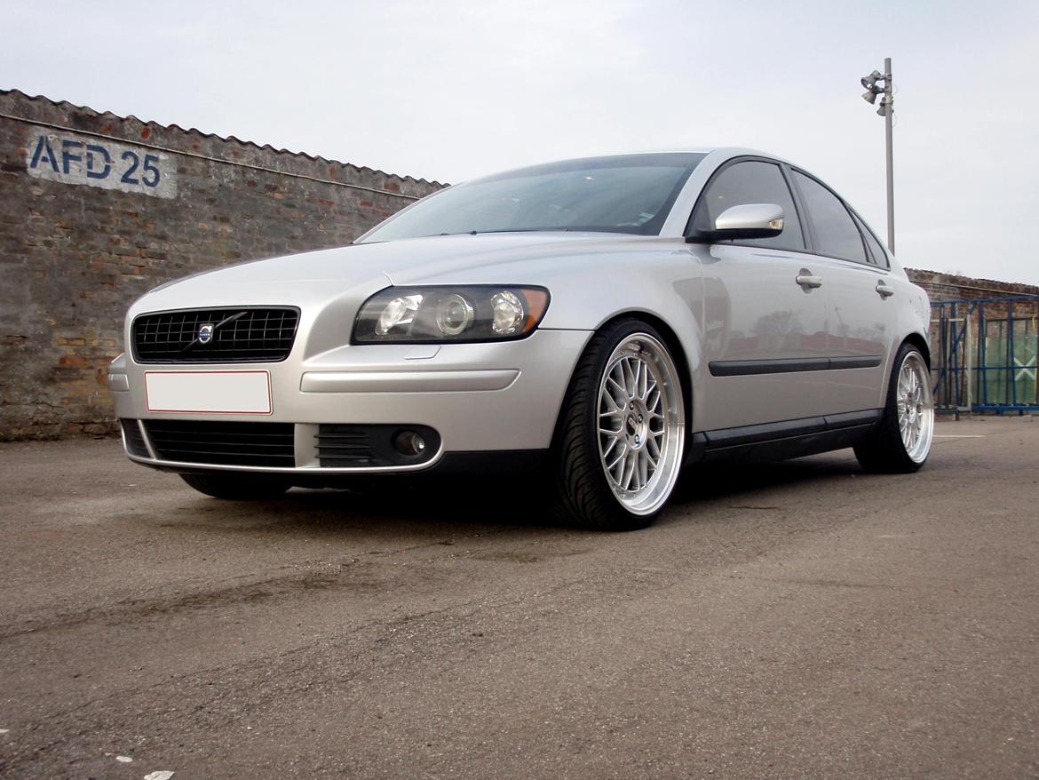 Volvo S40 Swedish Lowrider billede 1