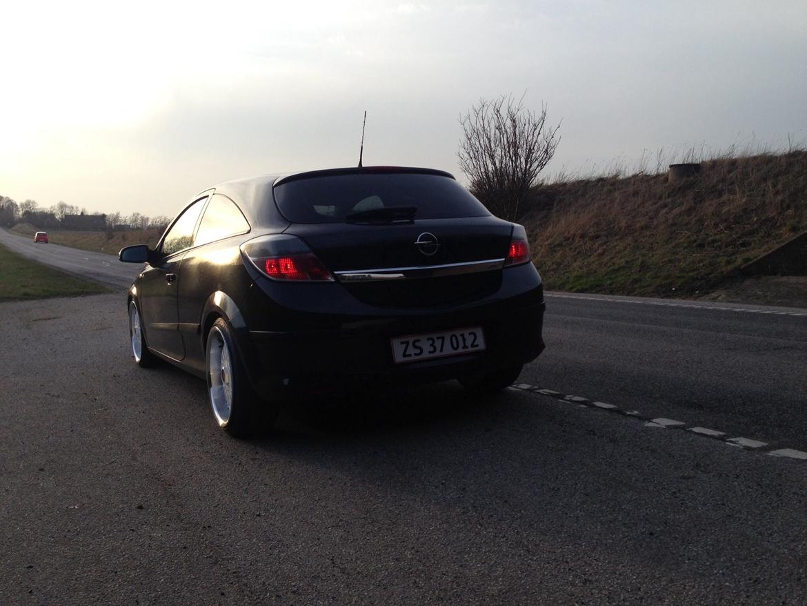 Opel Astra H GTC billede 5