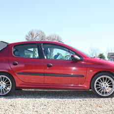 Peugeot 206 1,4 '<3