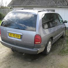 Chrysler town & country