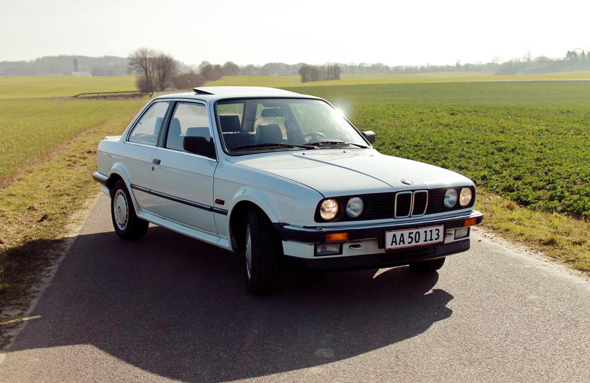 BMW 325 ix billede 2