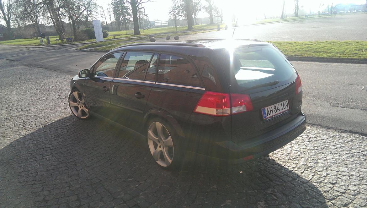 Opel Vectra 1.9 CDTI - solgt billede 5