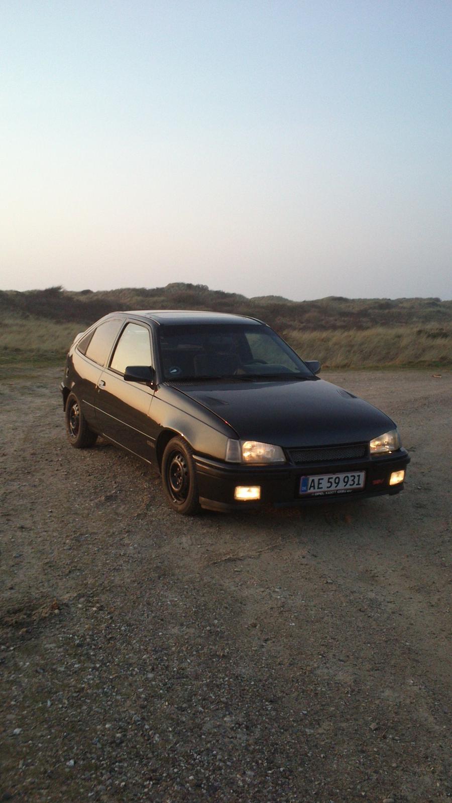 Opel kadett gsi 16v billede 1