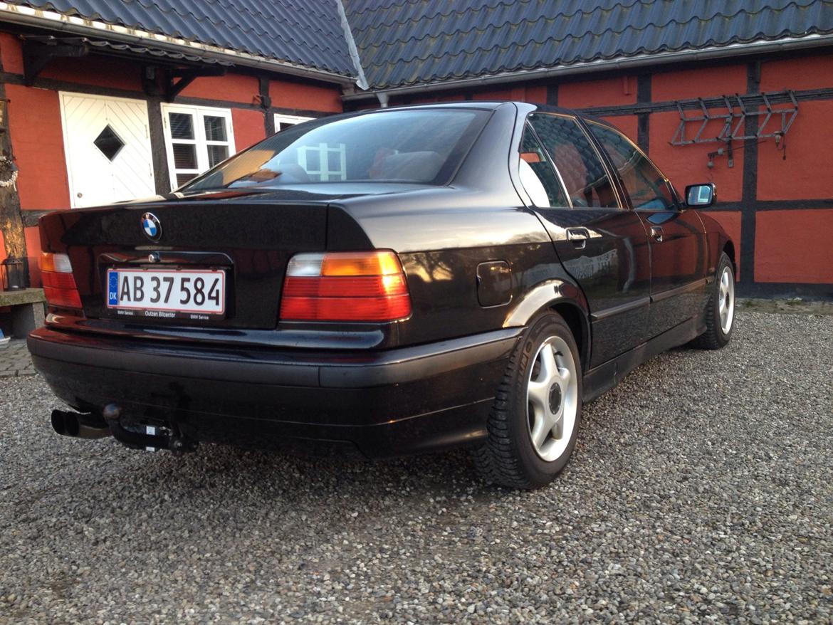BMW 318i billede 4