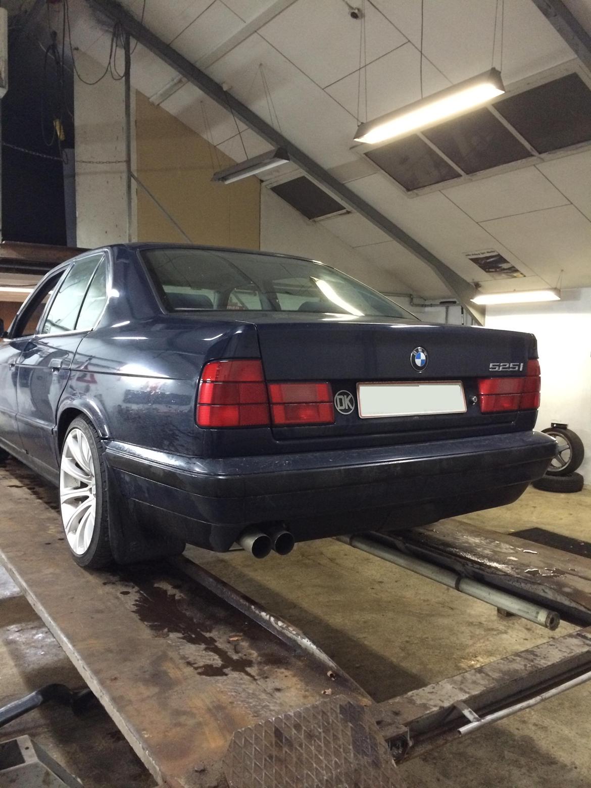 BMW e34 525 m50 dbilas "morfar" solgt billede 6
