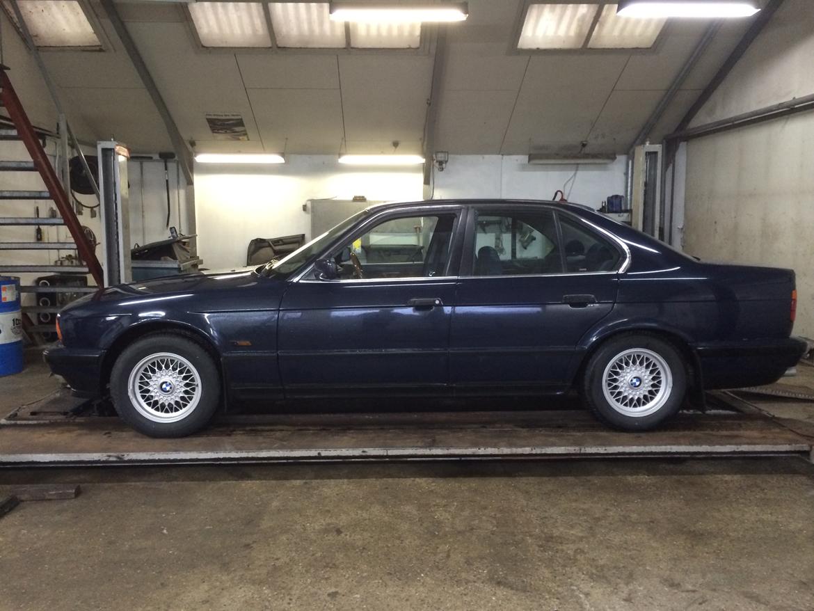 BMW e34 525 m50 dbilas "morfar" solgt billede 8