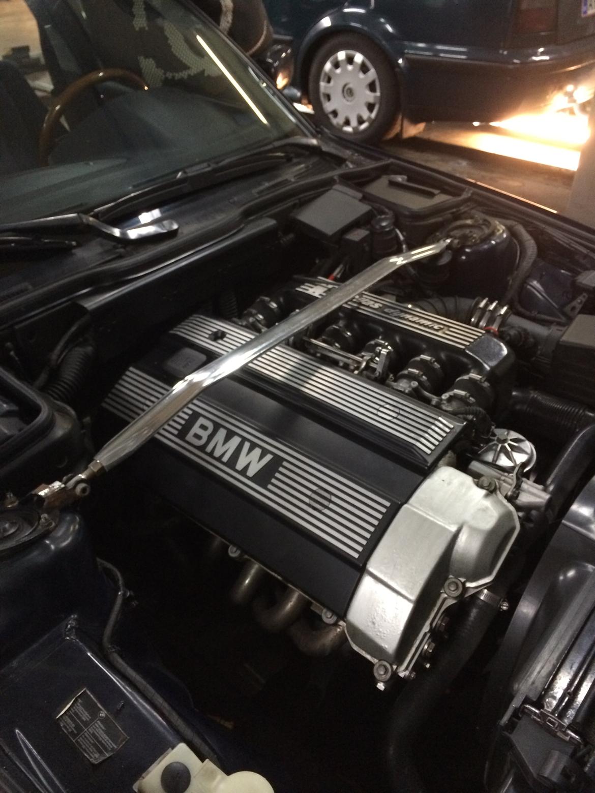 BMW e34 525 m50 dbilas "morfar" solgt billede 12