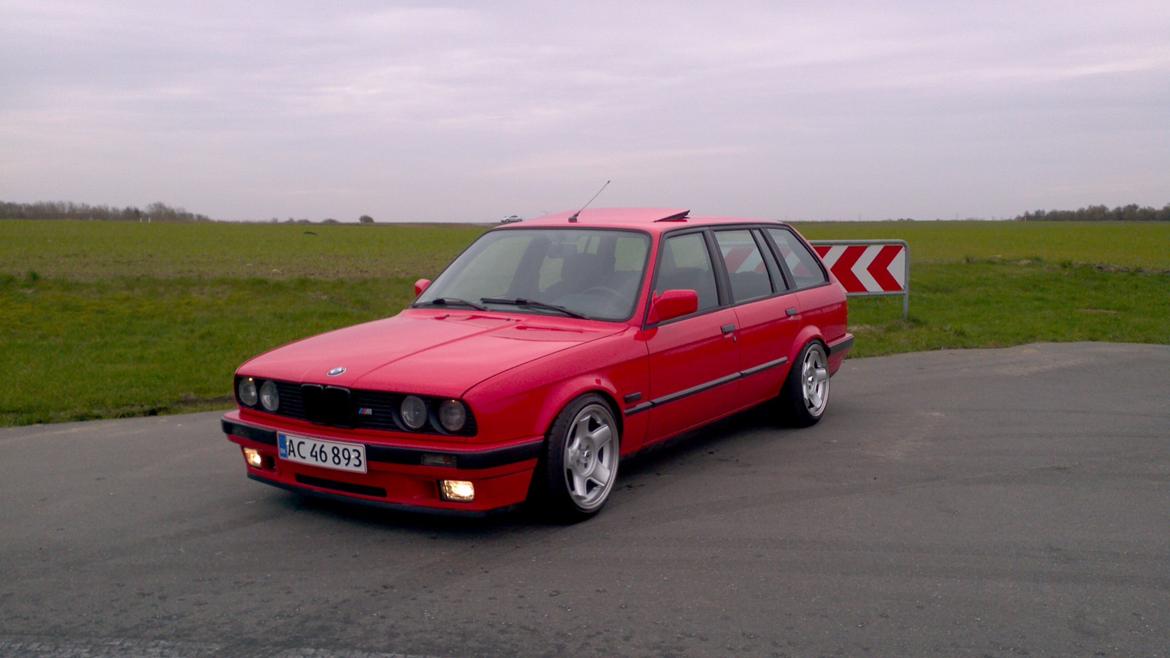 BMW E30 touring 24v billede 1