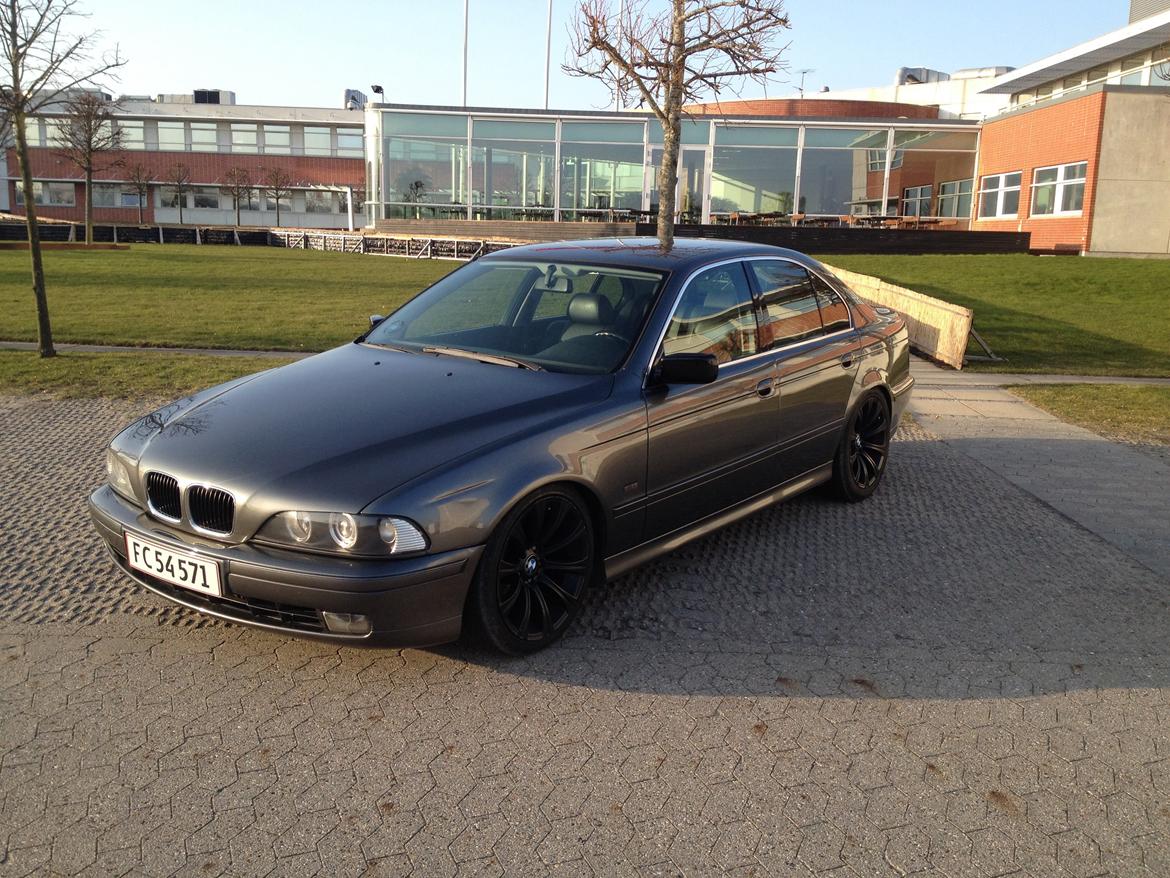 BMW 528i Steptronic billede 3