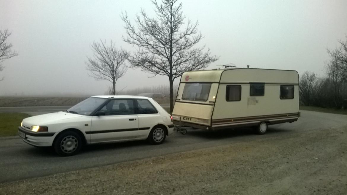 Mazda 323 Hatchback billede 21